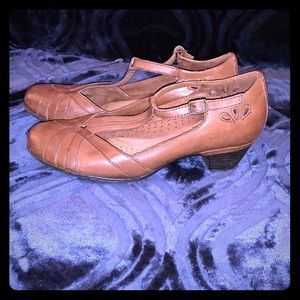 Unique Rock port Strappy  Shoes Cobb Hill